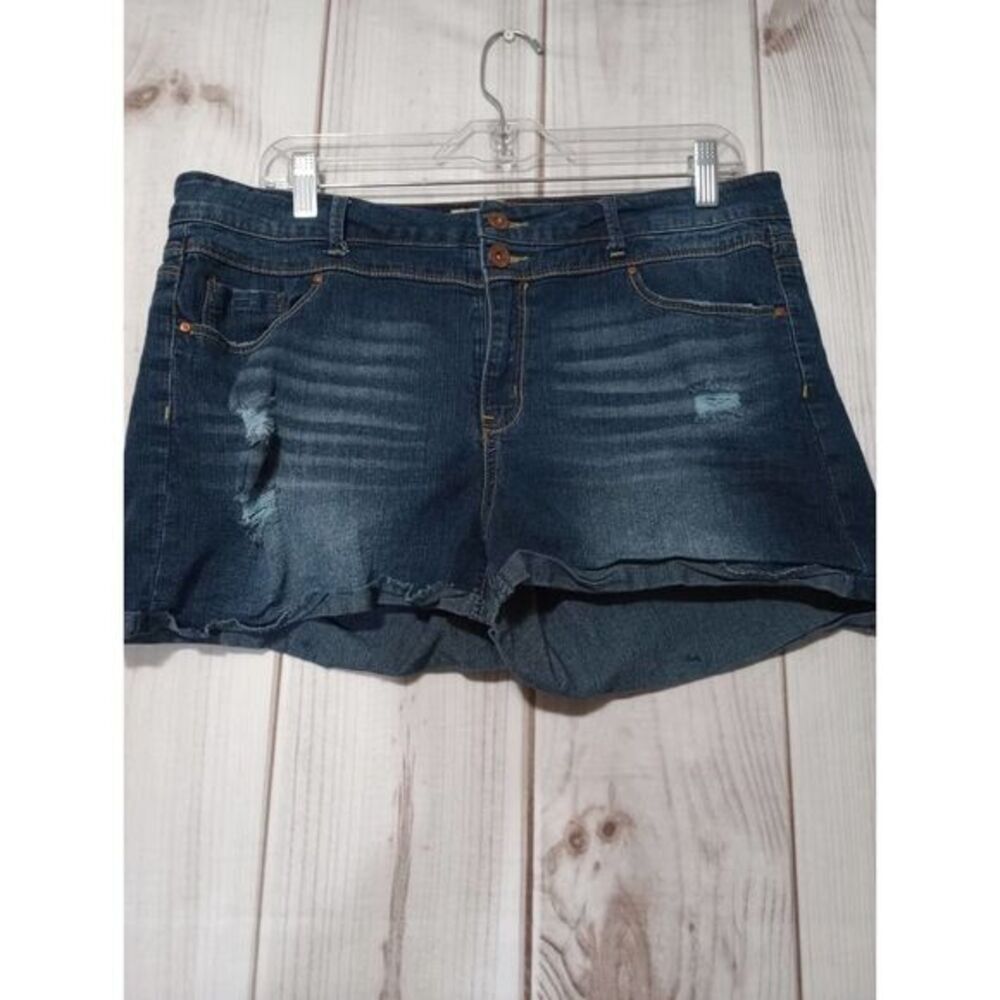 L.E.I Shorts Juniors 17 Tatum High denim